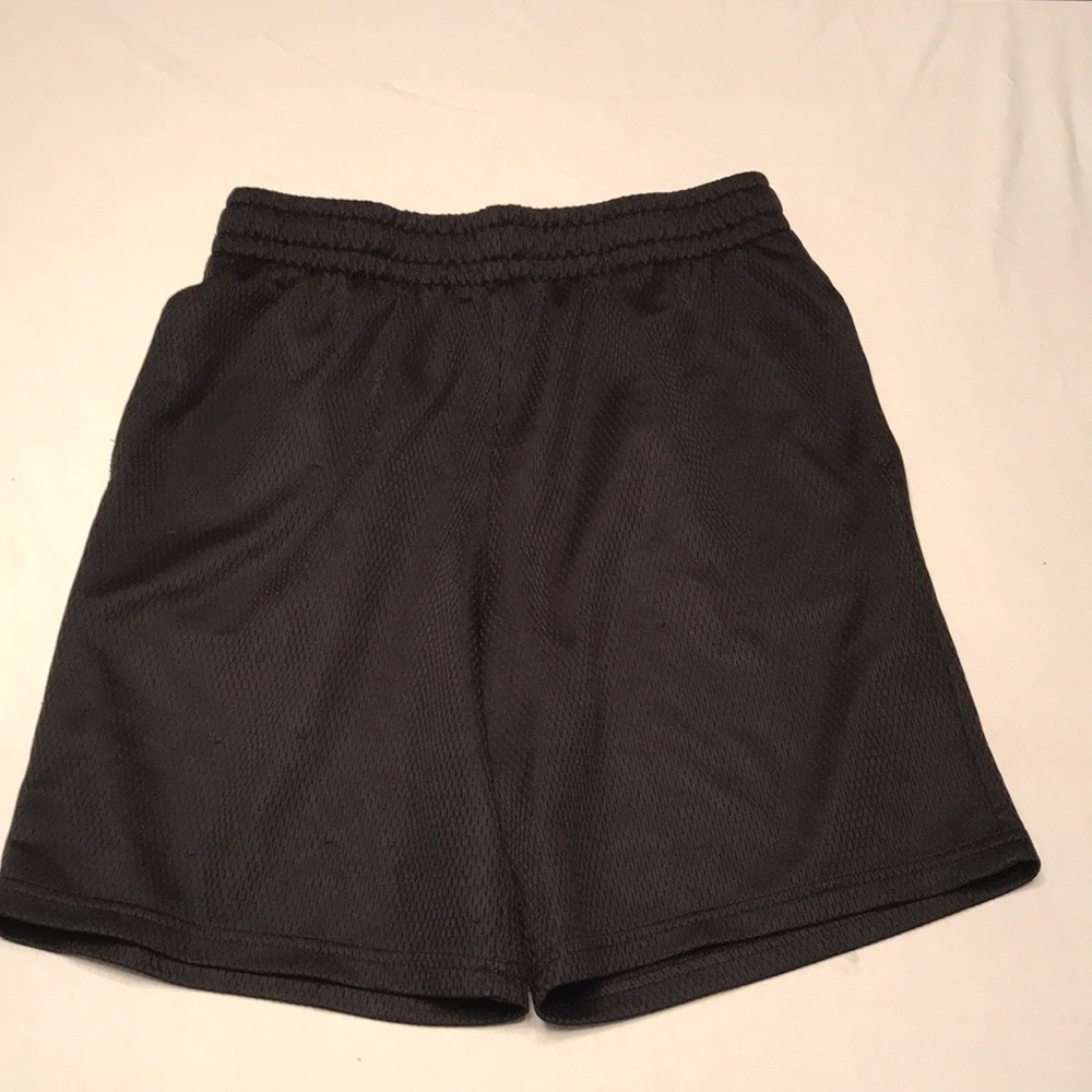 Husky Boys black gym shorts size Large 10-12